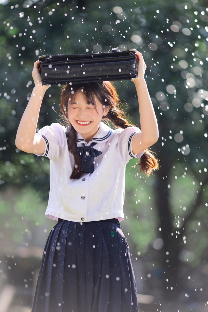 雪迷宫 封面
